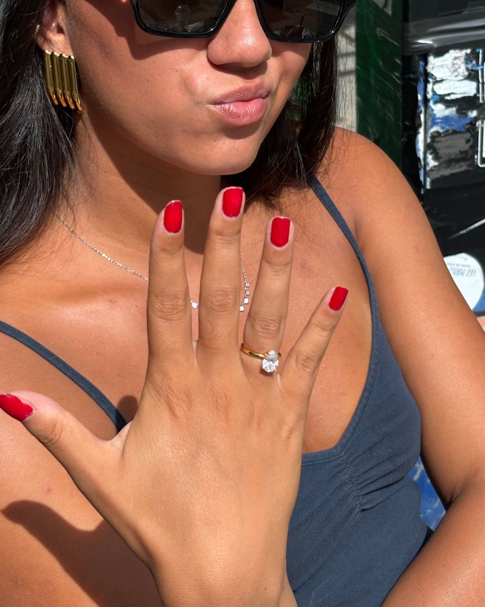 bague 18k darling portee avec d'autres bijoux luxlab collection