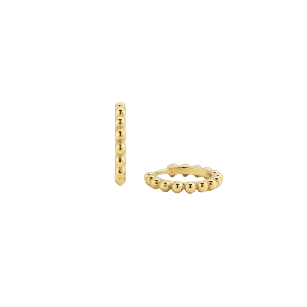 Boucles Moxie — mini créoles relief perlé en argent 925 plaqué or 18k. Diamètre 10mm, hypoallergéniques, résistantes à l'eau.
