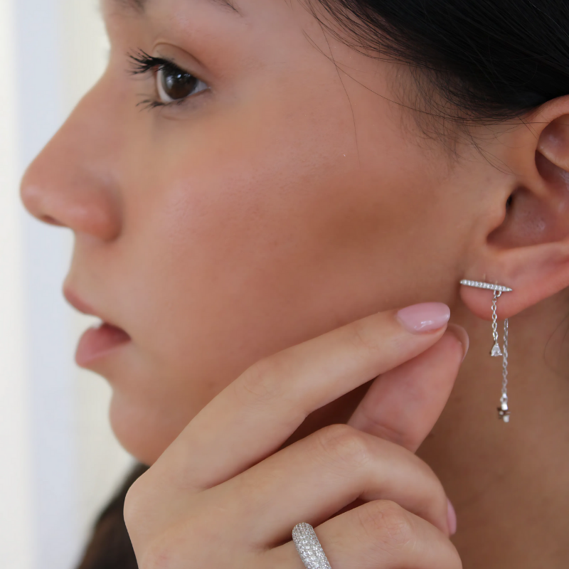 Mono-boucle Stellar  silver argent 925 plaqué or 18k et zircons étincelants - vue portée 