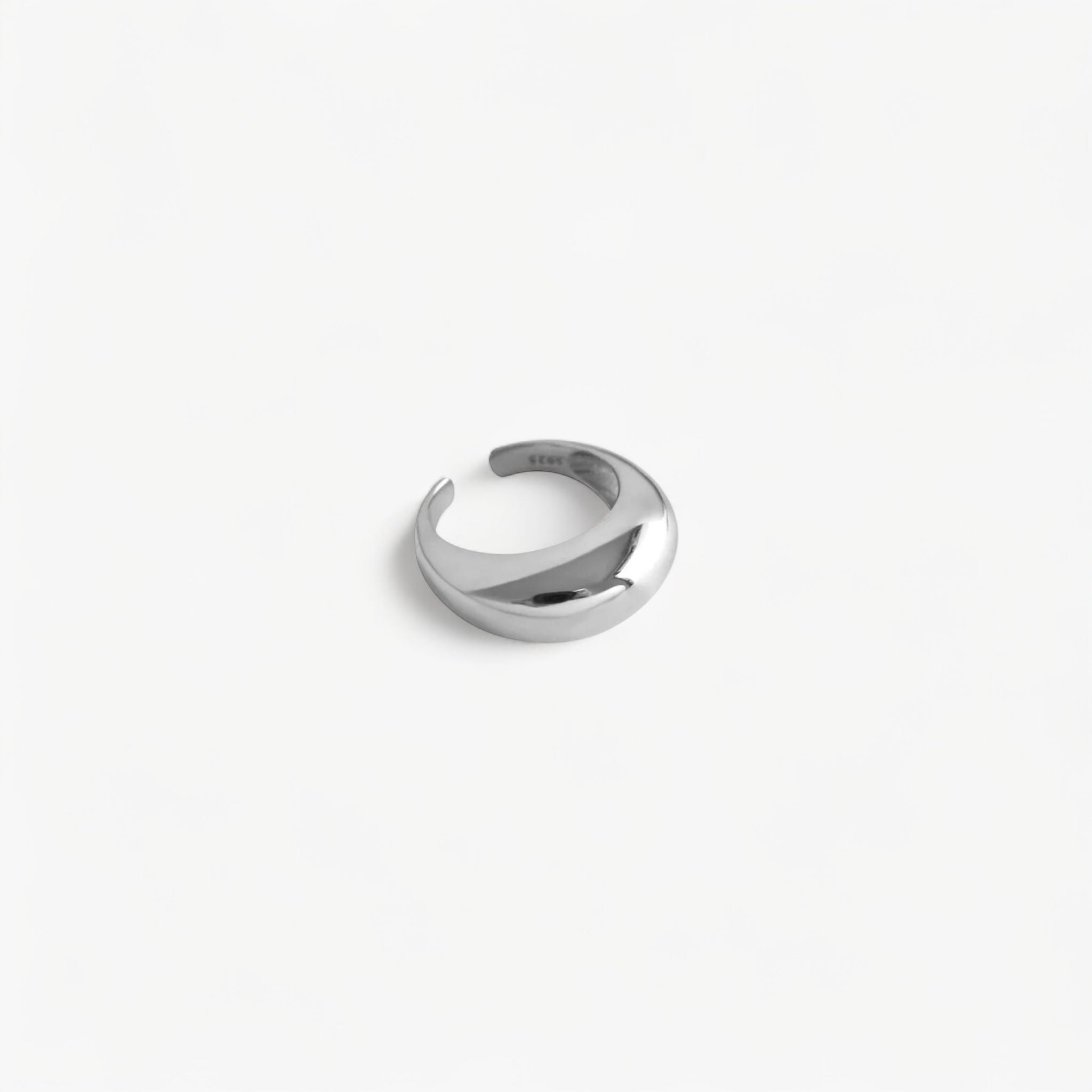 Bague ALLURE Silver : Luxlab Collection – Design Bombé Miroir, Éclat Intemporel - Luxlab Collection