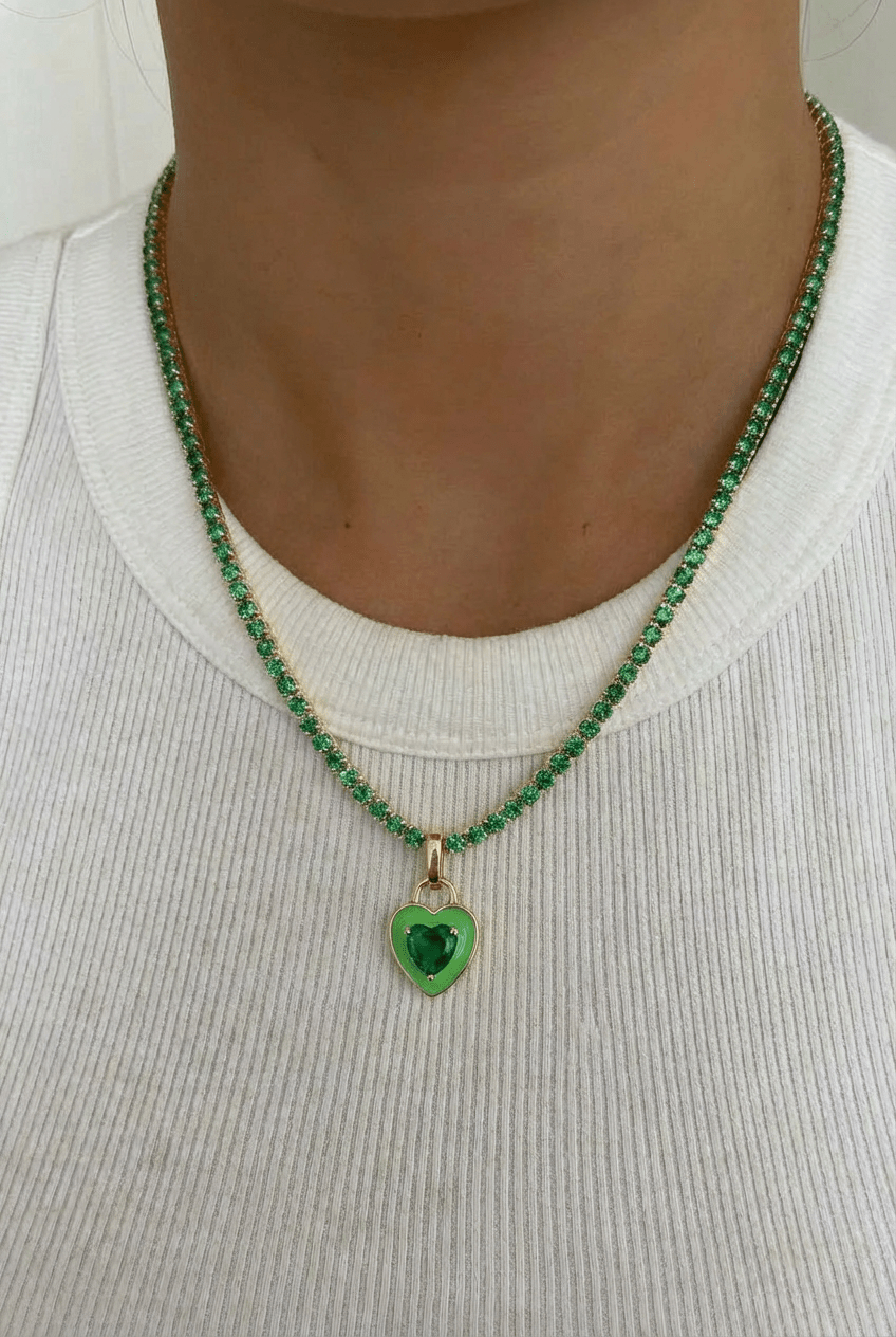 Candy Heart Necklace – Matcha Edition | Collier  tennis waterproof  avec pendentif cœur emaillé  zircon vert émeraude - Luxlab Collection