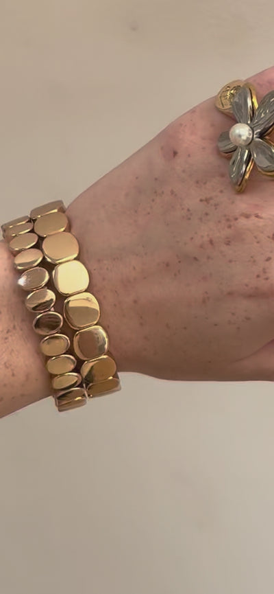 Bracelet Cleo porté avec le bracelet Rosé all day - Luxlab Collection